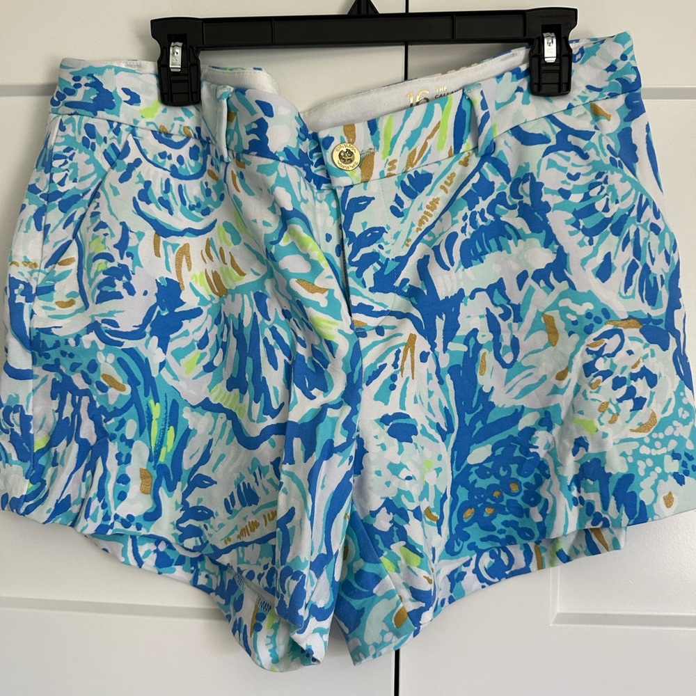 EUC Lilly Pulitzer Callahan shorts